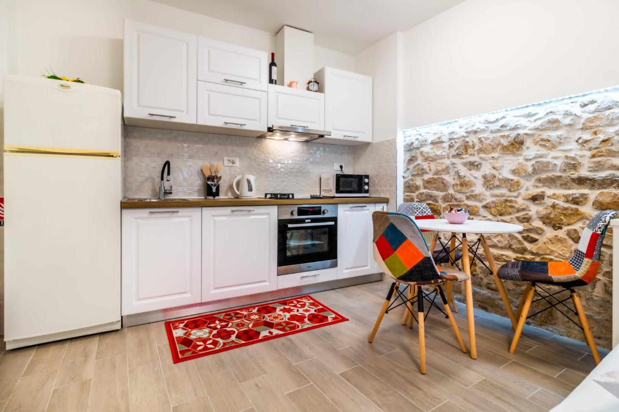 Mirela Kastel Stafilic Apartman *